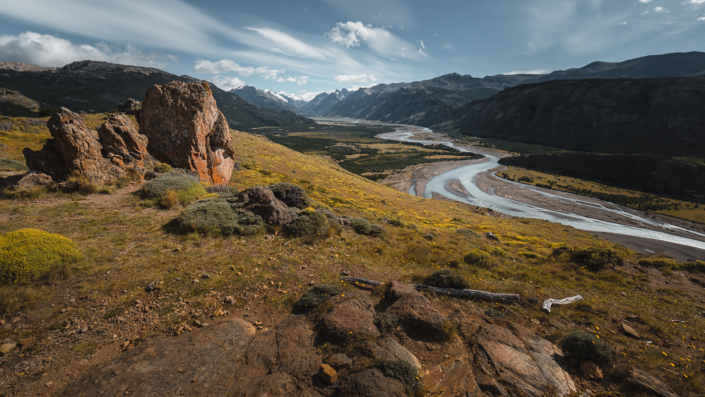 Der Fluss las vueltas bei el chalten, patagonien, argentinien
