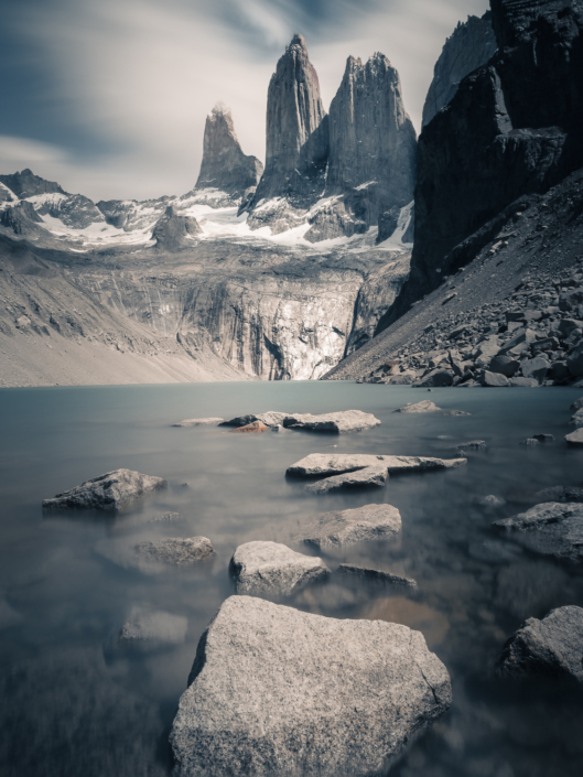 Der Nationalpark Torres del Paine (spanisch Parque Nacional Torres del Paine) ist einer der bekanntesten Nationalparks in Chile